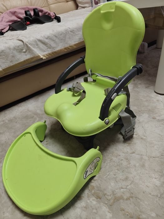 Scăunel copiii cu măsuță