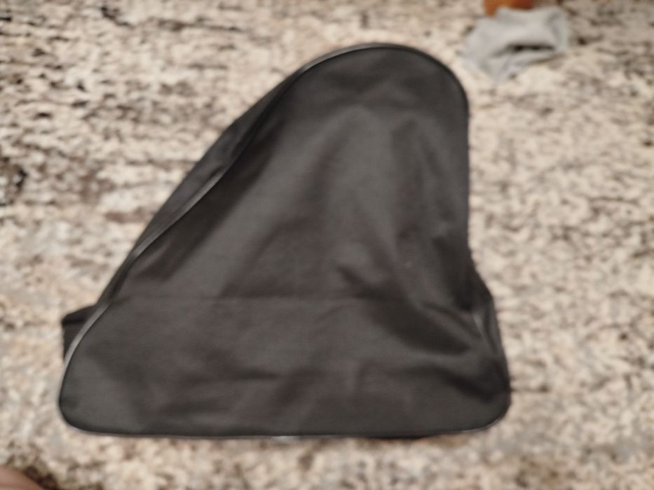 Хоккейные коньки