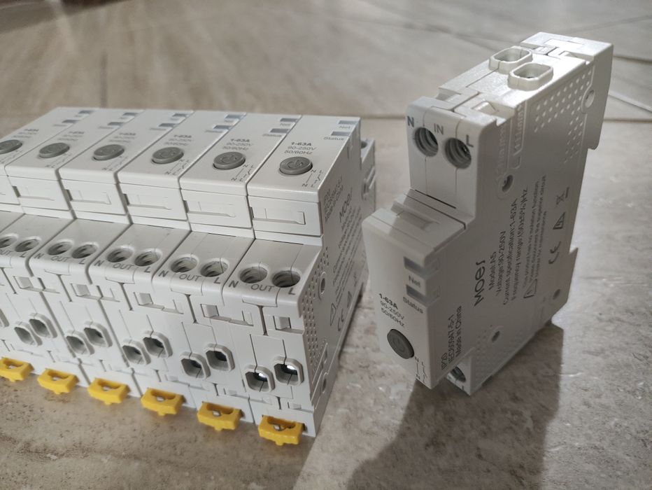 Releu/switch smart wifi Moes 1-63A, Tuya, pe sina DIN, multiple protectii
