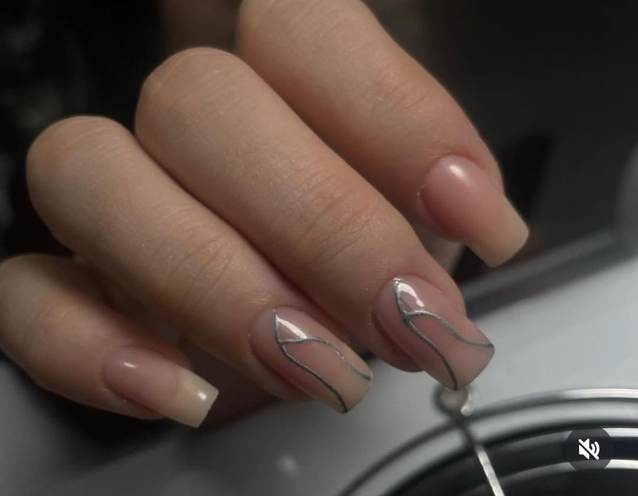 Аппаратный маникюр в центре городе