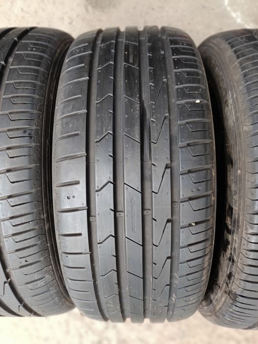 Летни гуми -2022г.-16цола-215/45-1бр.-75лв."HANKOOK"-като нови