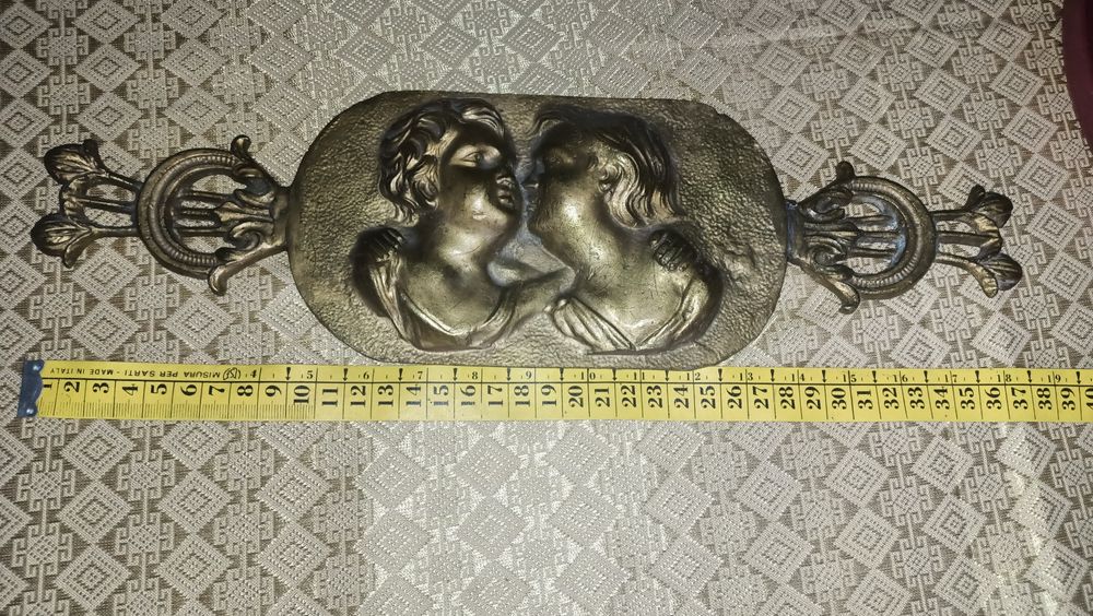 Placa decorativa din bronz