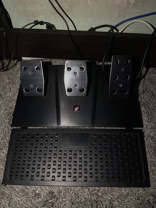 Volan gaming FlashFire Suzuka 900 R