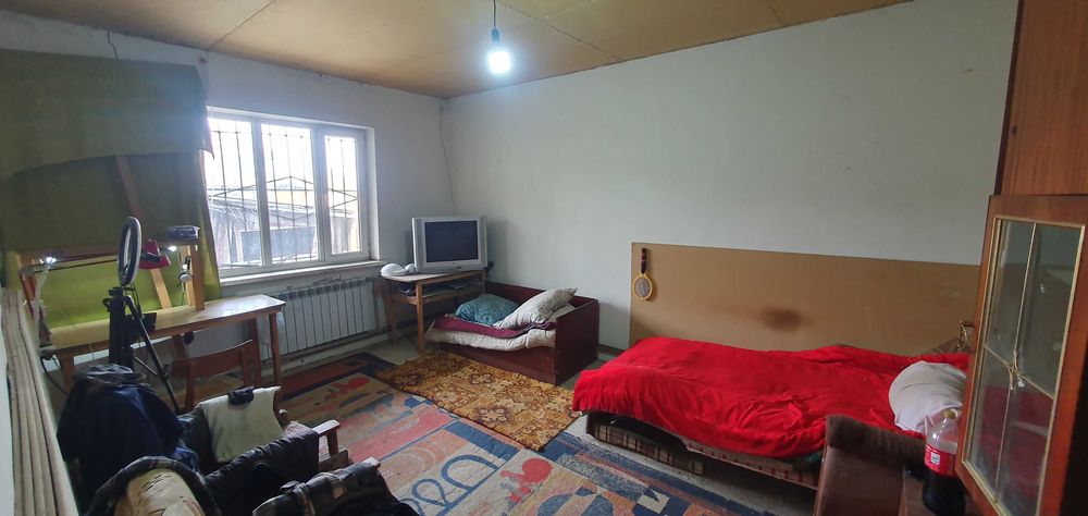 Продам дом дачу в Жандосова.