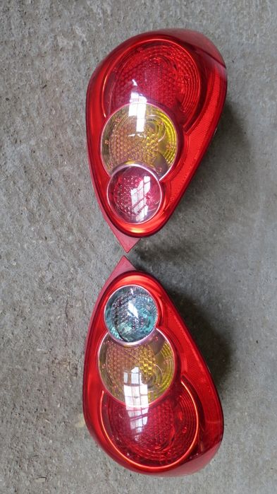 Toyota Aygo Стоп Стопове фар фарове Предна Броня Задна Врата