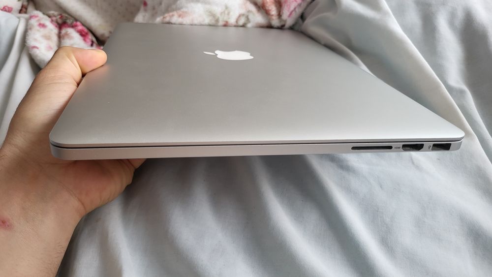 Macbook pro retina 15 mid 2015 16gb