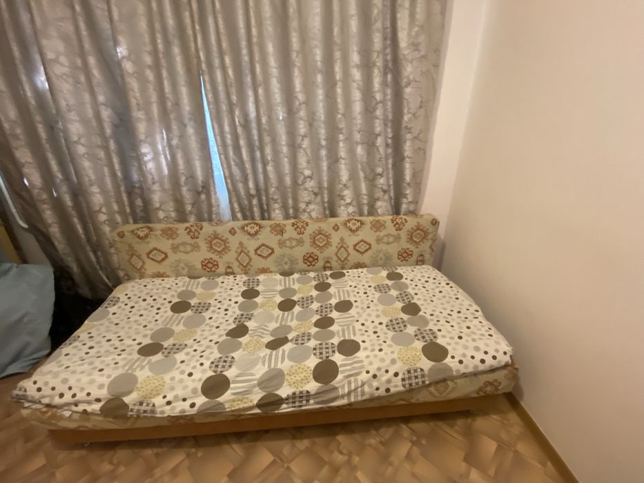 Продам Диван Хорошее состояние