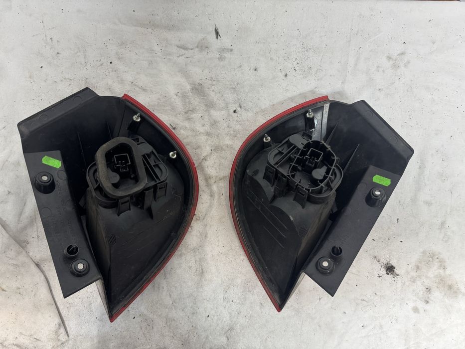 Оригинални стопове Мицубиши Колт Mitsubishi Colt