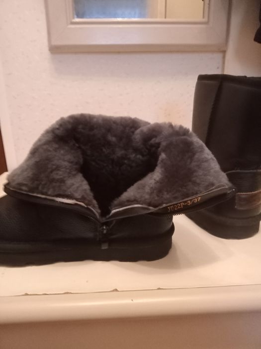 Сапожки-угги зимние