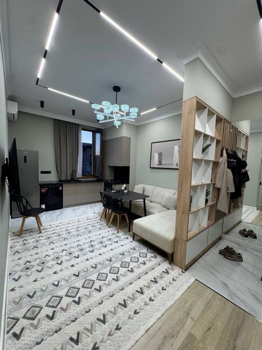 Срочно! 2/7/9 Мирзо Улугбек, ЖК Real House, мебель техника, 42м2