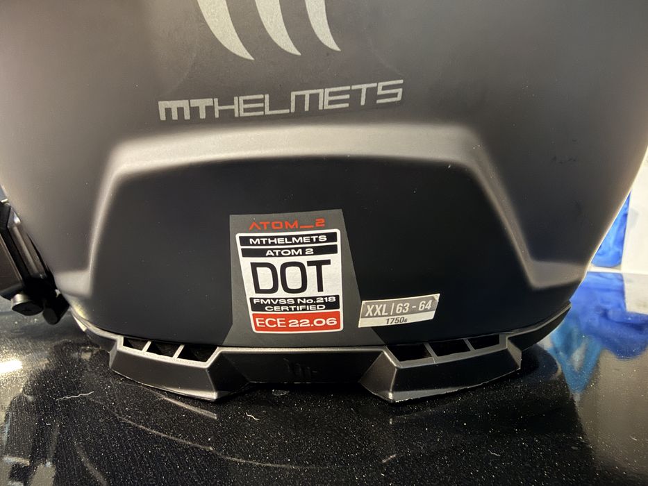 Модуларна каска MT Atom 2 SV