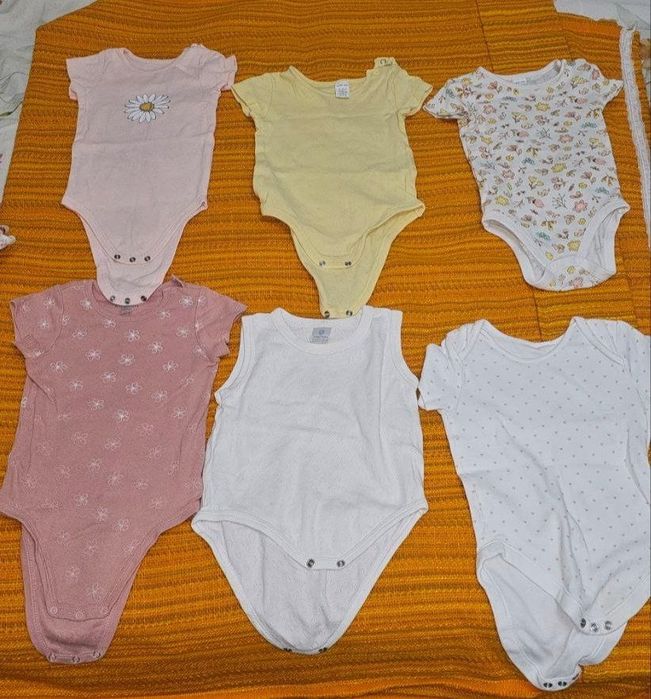 Боди на 6-9 мес на лето