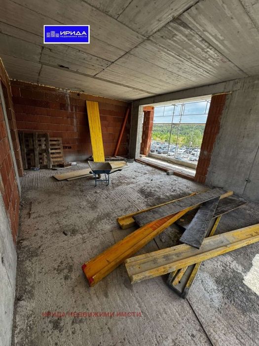 Продава се Тристаен апартамент в София, Люлин 6 - 115 кв.м за 1020 €/кв.м - Снимка #3