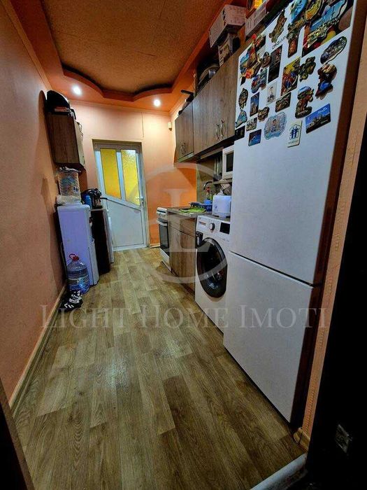 Продава се Двустаен апартамент в Пловдив, Изгрев - 44 кв.м за 1410 €/кв.м - Снимка #2