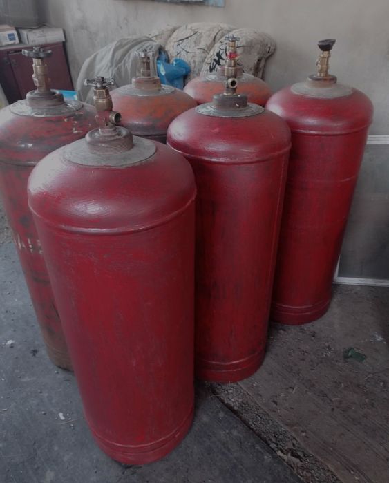Продам баллоны газовые 27л, 50л.