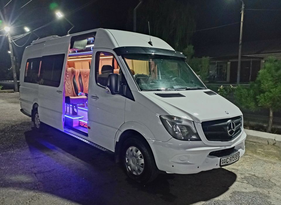 Перевозка пассажиров .Транспортный услуга по всему городу.