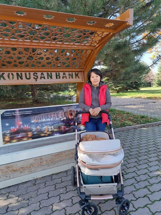 Продам коляску в хорошем состояние