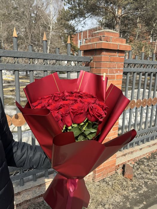 букет роз 25 штук60 см