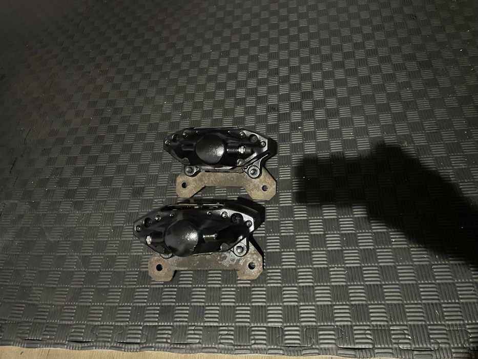 Brembo задний суппорт субару