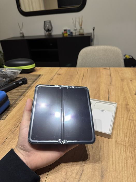 Google Pixel pro 9 Fold, Nou, cu folia originala pe el