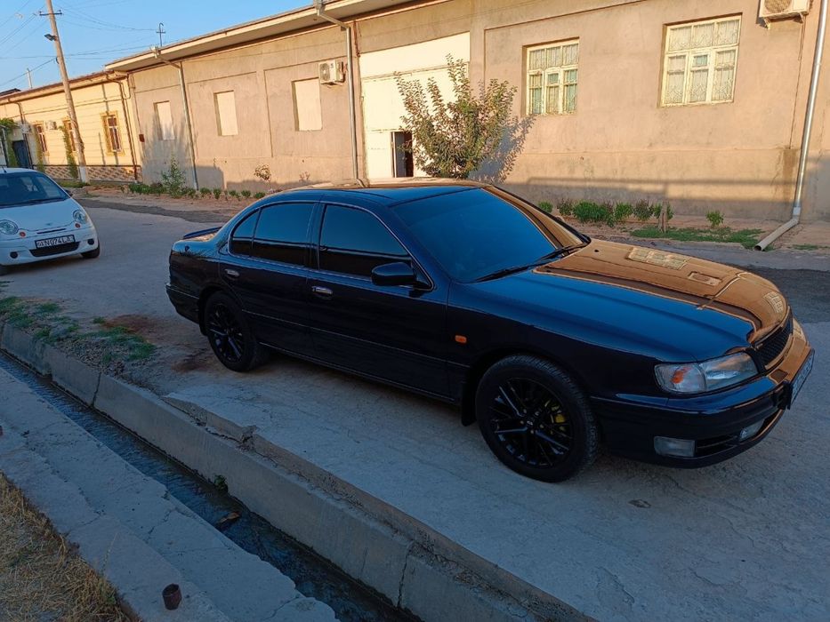 Nissan maxima 1996