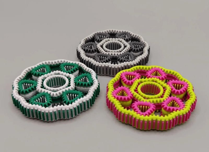 Fidget Spinner Geometric 2025