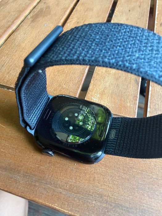 Apple Watch Series 10 (46mm) – Като нов, 100% Батерия, с протектор