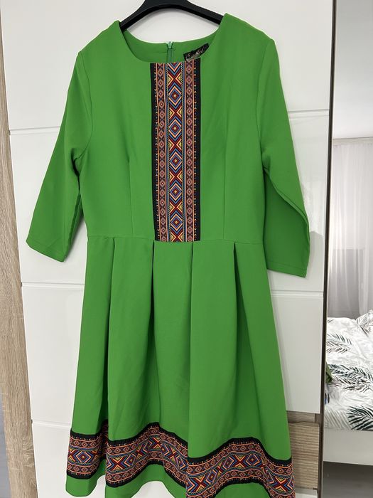 Rochii noi marimea 40