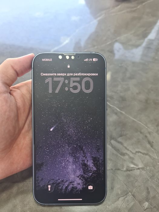 Iphone 14 plus blue