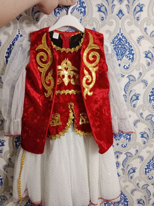 Продается платье