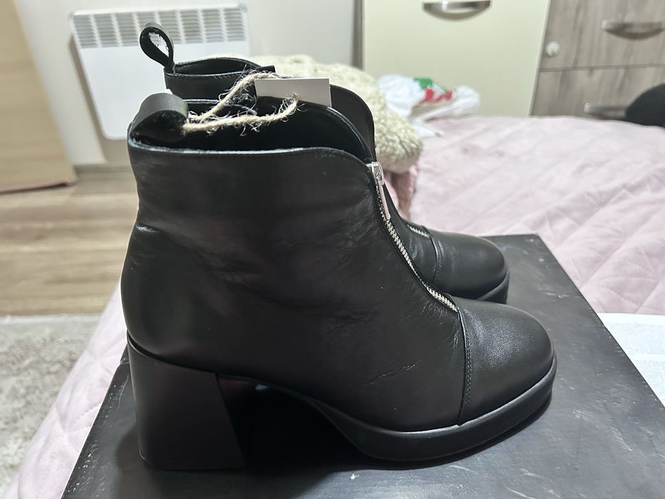 Дамски боти Galdini