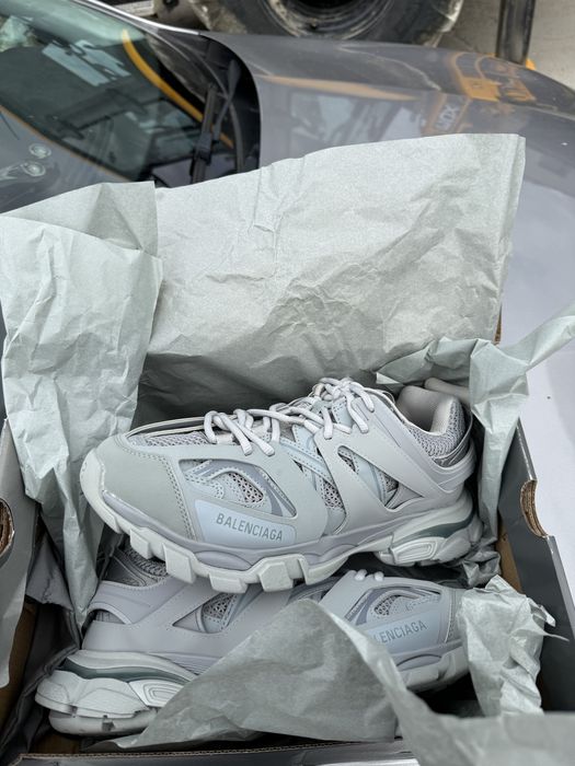 Balenciaga Track Gri