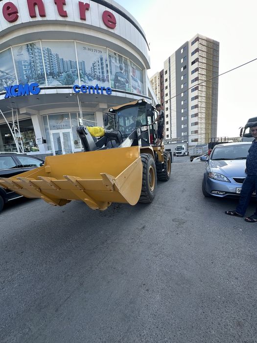 Погрузчик LW300FN