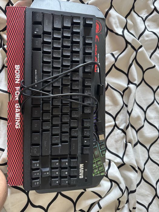 Tastatura scorpion
