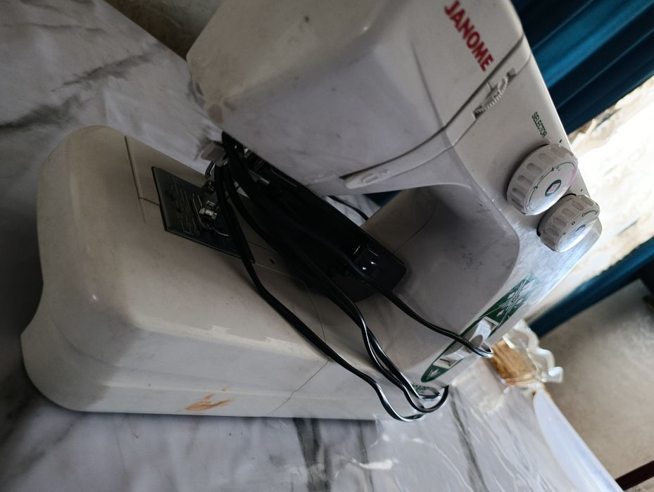 Janome eskape машинкасын сатамын