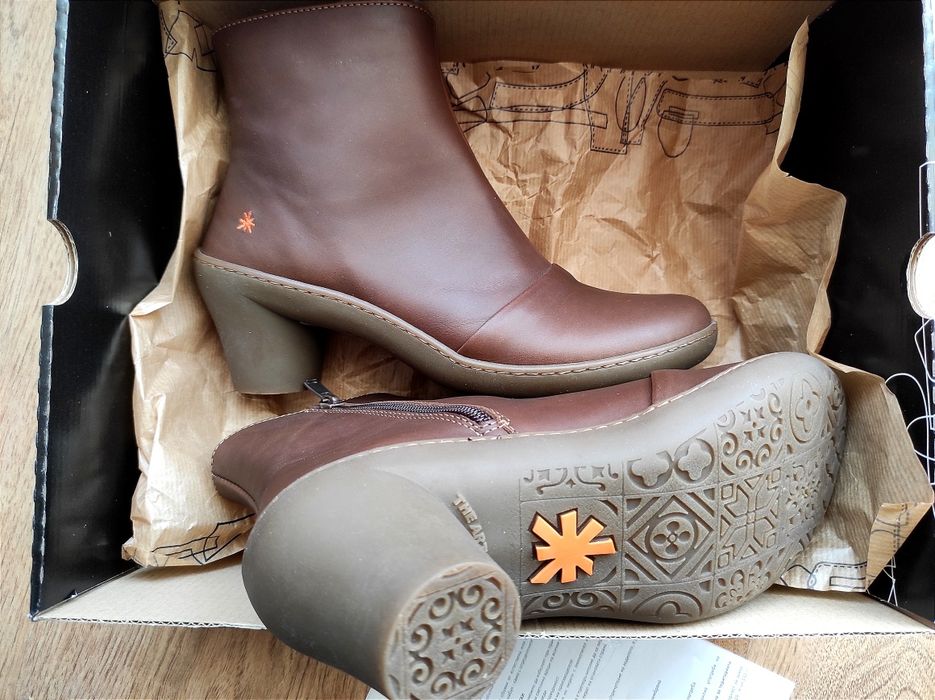 Боти Art от естествена кожа