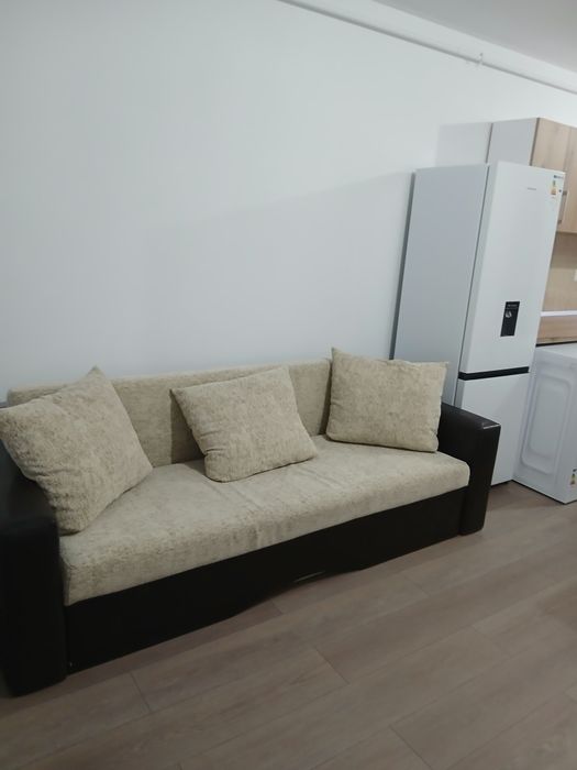 Închiriez apartament la River Park cu 2 camere