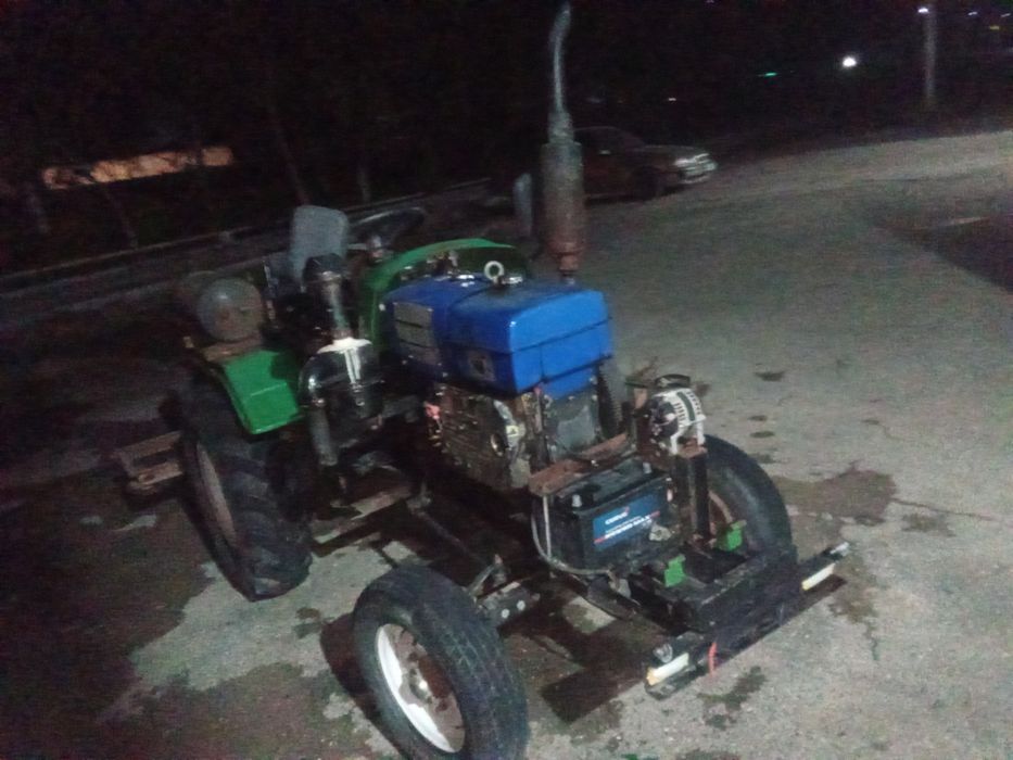 Mini traktr chizil kultivatsa yer maydalagich (frezasi) tilachkasi bor