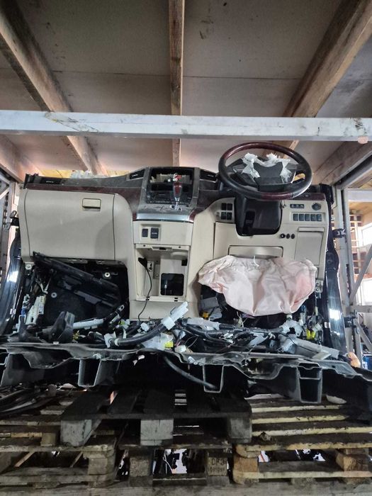 TitanAuto Toyota Vellfire 1 овкат