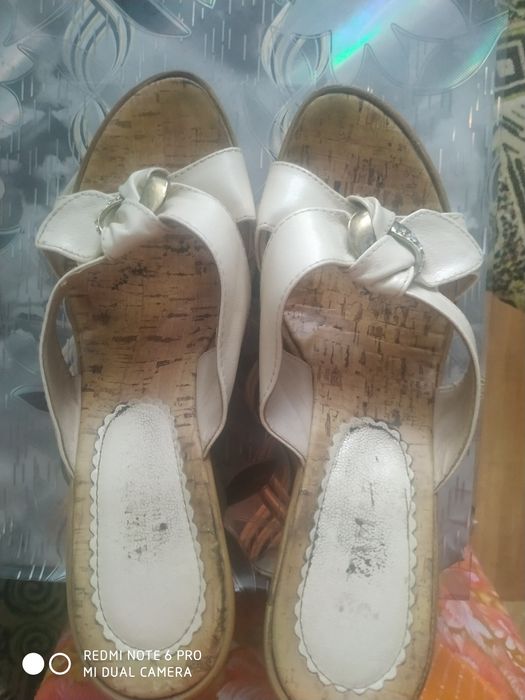 Обувь, босоножки