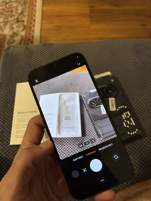 Nothing 2a в добро състоание