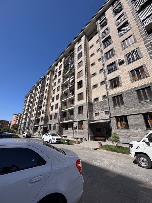 Квартира 2 хона 50кв, Янги хаёт ,3-бекат ёнида