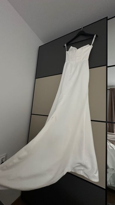 A-line, model vera sposa-maylis, 36/xs, cu trena, pret initial 7500lei