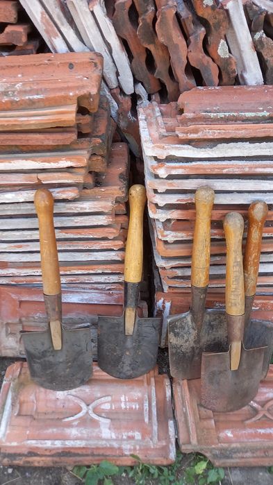 Лопатки -военни-