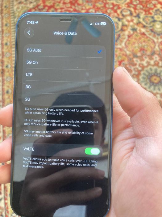 iphone 12 toniq holatta