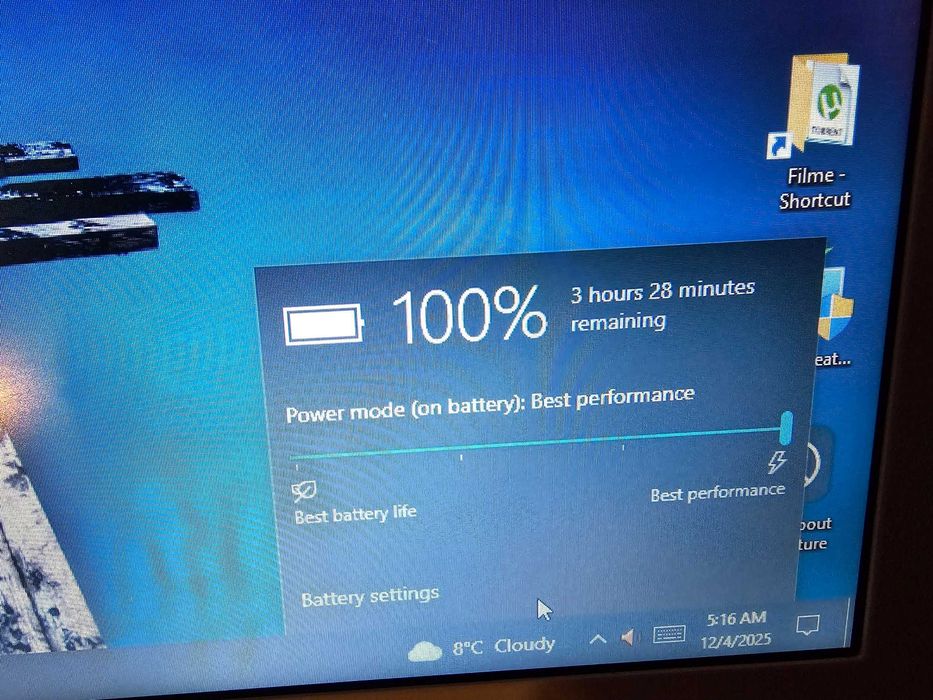 Laptop Samsung slim 910s3g Intel i3 8gb ram 120ssd 3ore baterie dezm