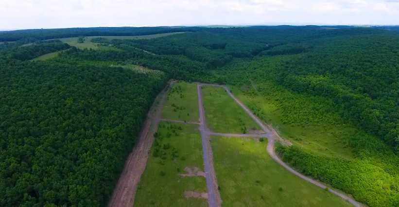 Vand teren intravilan  Salciua Noua / Herneacova