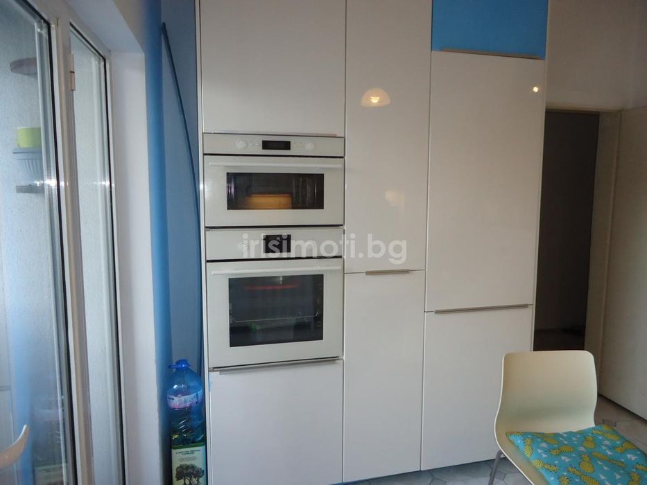 Продава се Четиристаен апартамент в София, Център - 169 кв.м за 2427 €/кв.м - Снимка #1