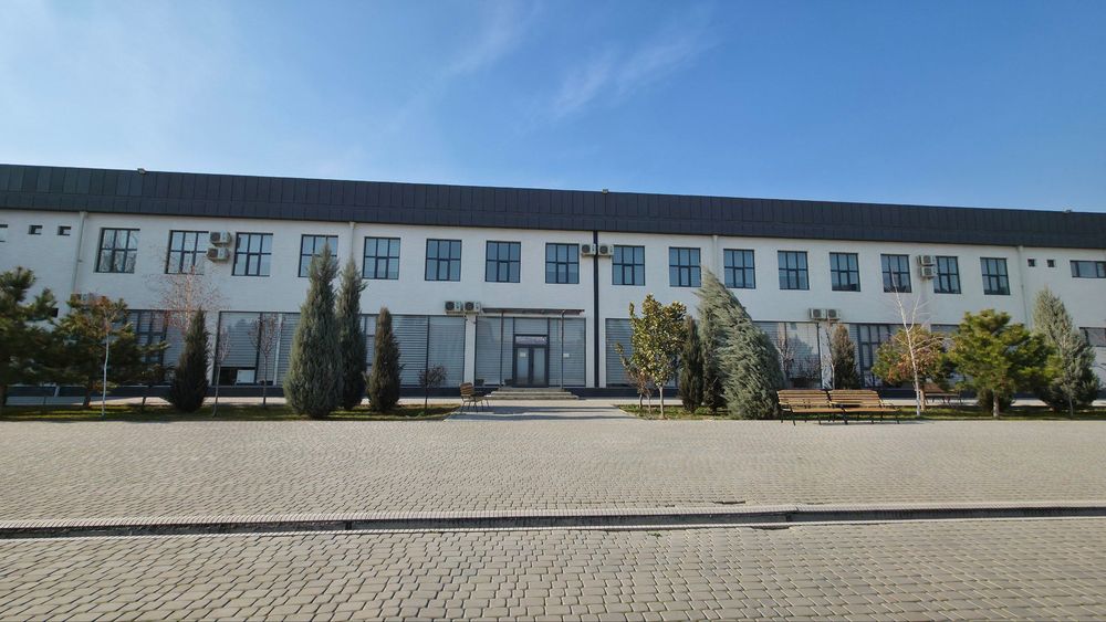 Сдаётся комплекс из 3-х зданий на закрытой территории