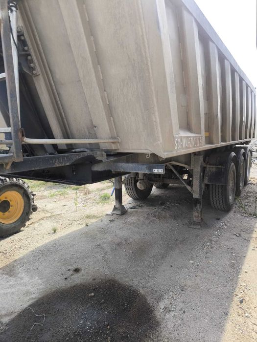 Semiremorca Schwarzmuller